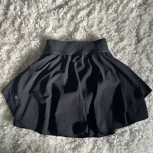 Lululemon Court Rival HR skirt